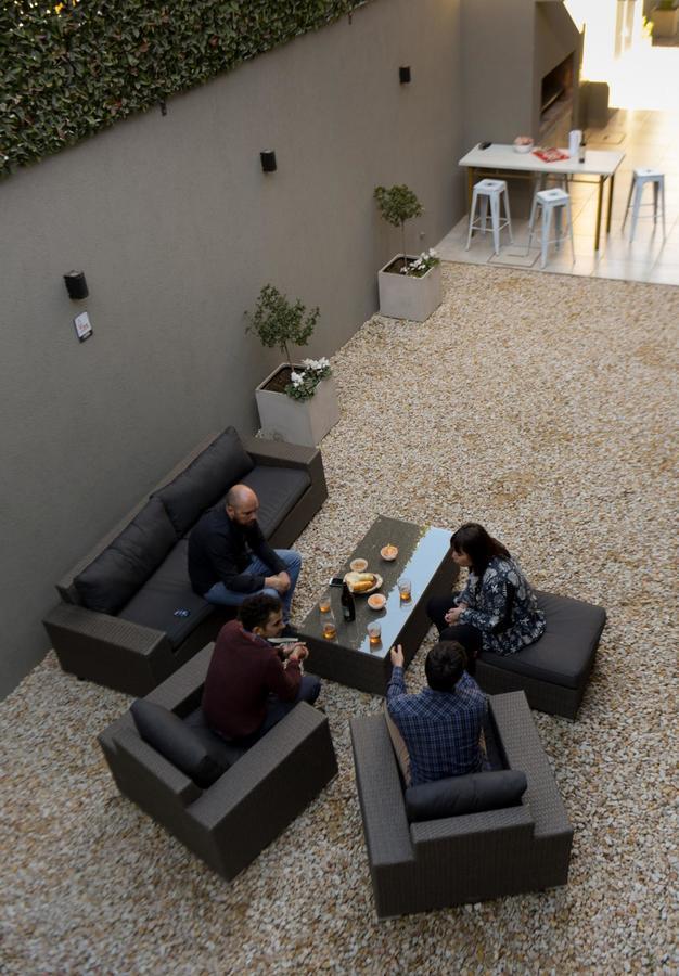 Bernardino Hostel Boutique Неукен Экстерьер фото